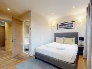 apartment for rent in Back Church Lane, London