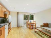 apartment for rent in Bloomsbury Close Ealing, W5