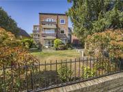 apartment for rent in Broom Road, Teddington, TW11