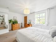 apartment for rent in Clifton Crescent Peckham, SE15