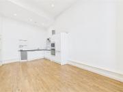 apartment for rent in Crusader House, Thurland Street,...