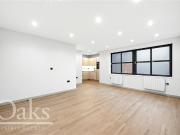 apartment for rent in Dingwall Road, Croydon