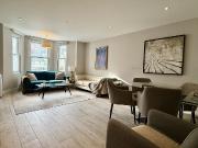 apartment for rent in Elsham Road, London, W14