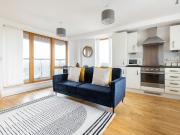 apartment for rent in Felstead Street,, E9