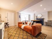 apartment for rent in Gloucester Mews,, W2