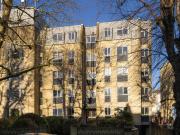 Apartment for rent in Grosvenor Court, Westfield Park,...