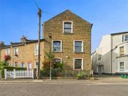apartment for rent in Grosvenor Road, Twickenham, UK, TW1