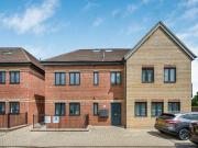 apartment for rent in Gunnersbury Avenue Ealing, W5 apartment for rent in Gunnersbury Avenue Ealing, W5