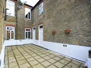 apartment for rent in High Street Acton, W3