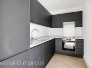 apartment for rent in High Street, Croydon, Croydon