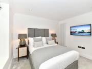 apartment for rent in Kensington Gardens Square,...