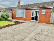 Apartment for rent in Piggott Street, Farnworth, Bolton...