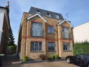 apartment for rent in Queens Road, Buckhurst Hill, IG9