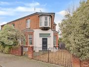 apartment for rent in Roundwood Road Willesden, NW10