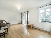 apartment for rent in Shackleton Close Forest Hill, SE23