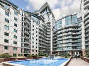 apartment for rent in St. George Wharf St. Georges... apartment for rent in St. George Wharf St. Georges...