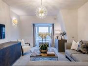 Apartment for rent in Strathmore court, park road,...
