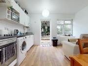 apartment for rent in, Tollington Road Islington