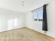 apartment for rent in Undine Street, London, London