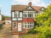 apartment for rent in Vale Crescent Kingston Vale, SW15
