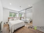 Apartment for rent in Vermont Close, Enfield united kingdom