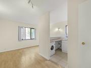 apartment for rent in Wicket Road Perivale, UB6