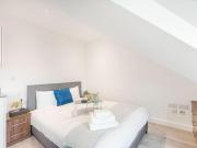 Apartment For Rent London London 1425 ES95984774