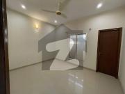 Apartment For Rent On Shaheed E Milat