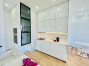 Apartment front of the beach