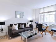 apartment Hill Street, London, W1J
