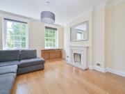 apartment in Abbey Road