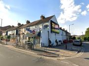 apartment in Bath Road SLOUGH