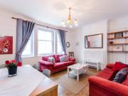 apartment in Bond Street