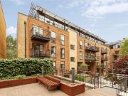 apartment in Carney Place