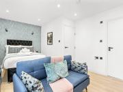 Apartment In Clammas Way, Uxbridge Ub8