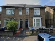 Apartment In Clarence Road, Croydon Cr0