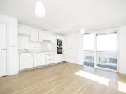 apartment in Dalston Square