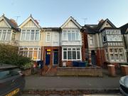 apartment in Divinity Road, Cowley