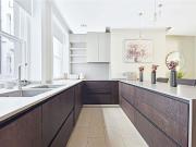 apartment in Drayton Gardens, Chelsea SW10 United Kingdom