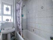 apartment in Falmouth Road