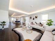 apartment in Fountain Park Way, London apartment in Fountain Park Way, London