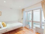 Apartment in Freegrove Road, London for 170 m² with 4...