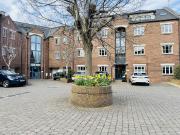 apartment in Geoffrey Farrant Walk TAUNTON