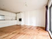 apartment in Glenalmond Avenue, Cyan Building CB2 United...