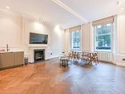apartment in Gloucester Place, W1U