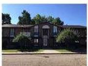 Apartment in great location. Carport parking!