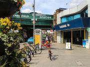 apartment in Greyhound Parade, Wimbledon Grounds, London...
