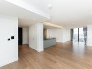 apartment in Harcourt Tower, 67 Marsh Wall, London