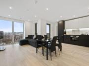 apartment in Heartwood Boulevard, Acton, W3