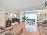 apartment in Hermitage Lane